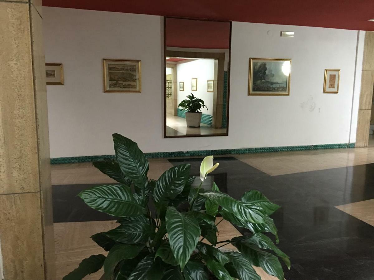 Two Sisters Suites نابولي المظهر الخارجي الصورة