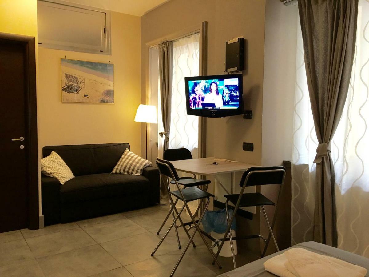 Two Sisters Suites نابولي المظهر الخارجي الصورة