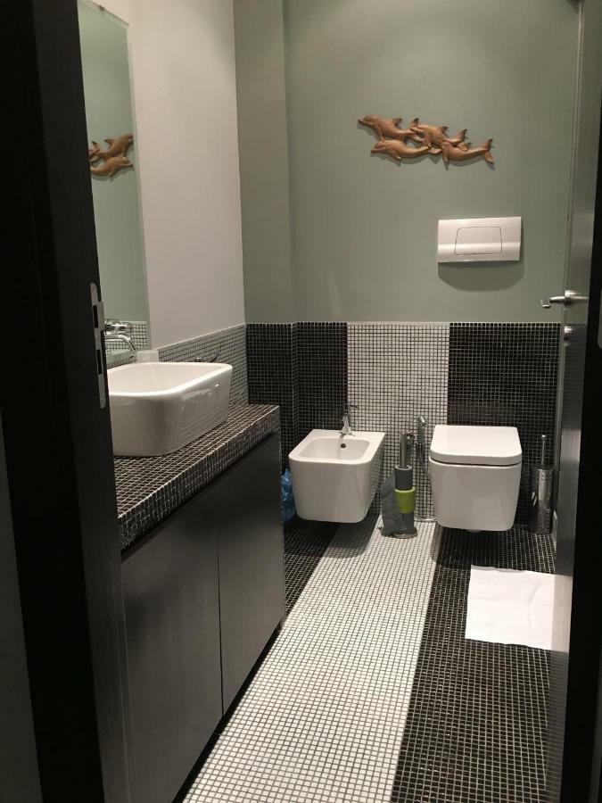 Two Sisters Suites نابولي المظهر الخارجي الصورة