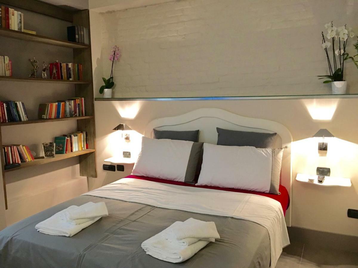 Two Sisters Suites نابولي المظهر الخارجي الصورة