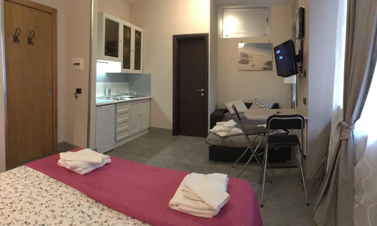 Two Sisters Suites نابولي المظهر الخارجي الصورة