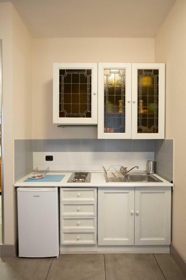 Two Sisters Suites نابولي المظهر الخارجي الصورة